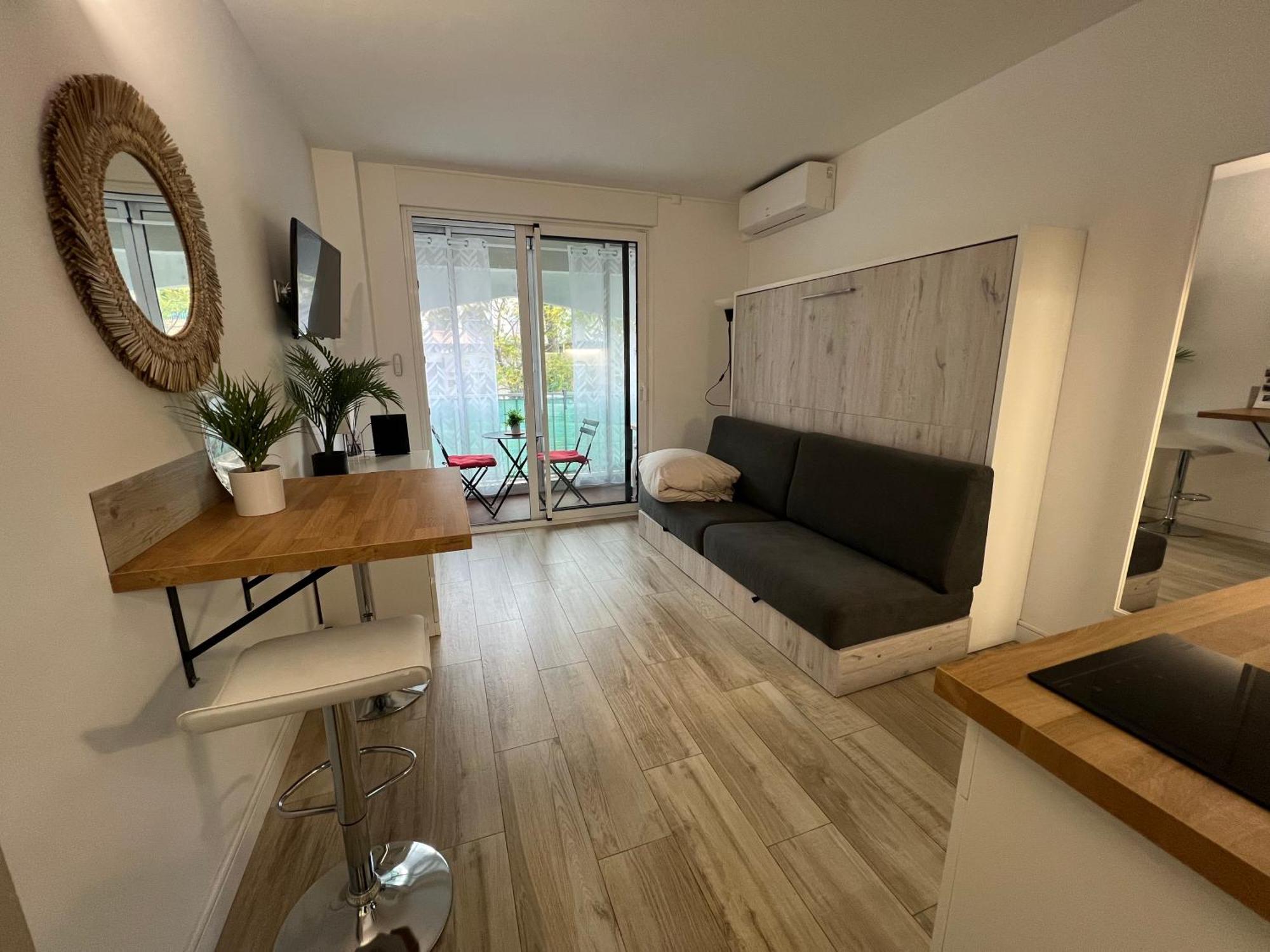 Apartment Wood Bay